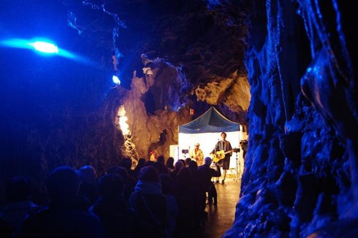 龍泉洞きさらぎまつり