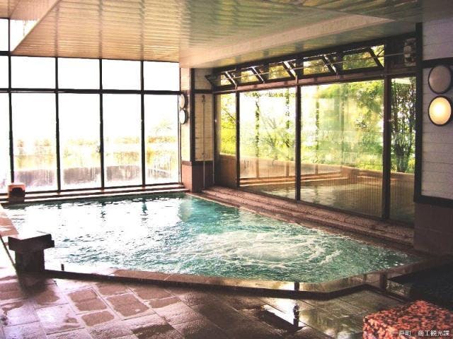 奥中山高原温泉「朝朱の湯」