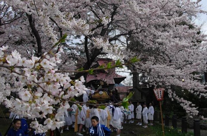 岩関神社祭典