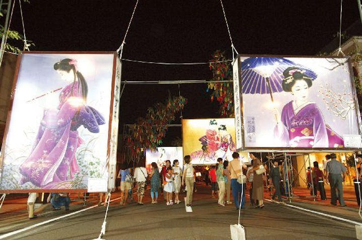 【2021年開催中止】七夕絵どうろうまつり