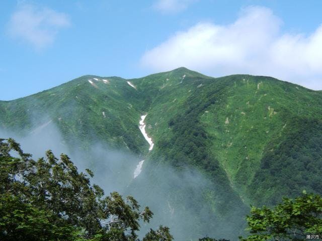 神室山・前神室山