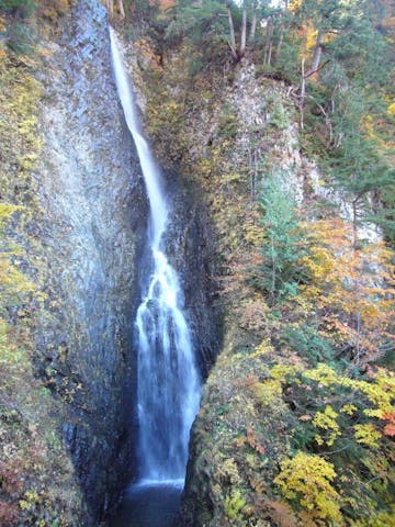 夜明島渓谷　日本の滝100選「茶釜の滝」コース