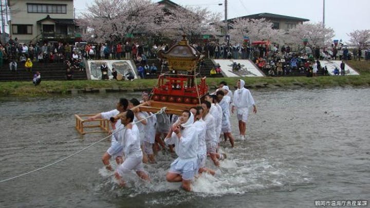 【2021年中止】厳島神社祭典(鼠ヶ関神輿流し）