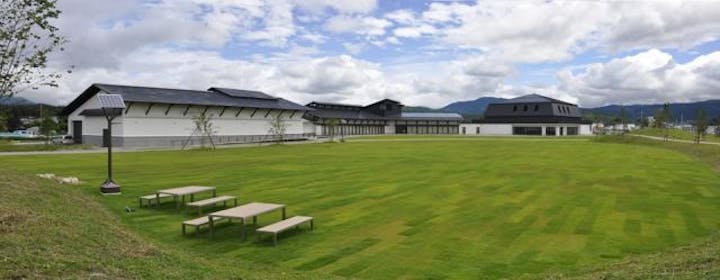 白鷹町文化交流センターあゆーむギャラリー