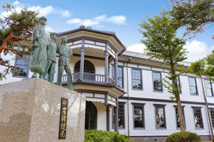安積歴史博物館（旧福島県尋常中学校本館）