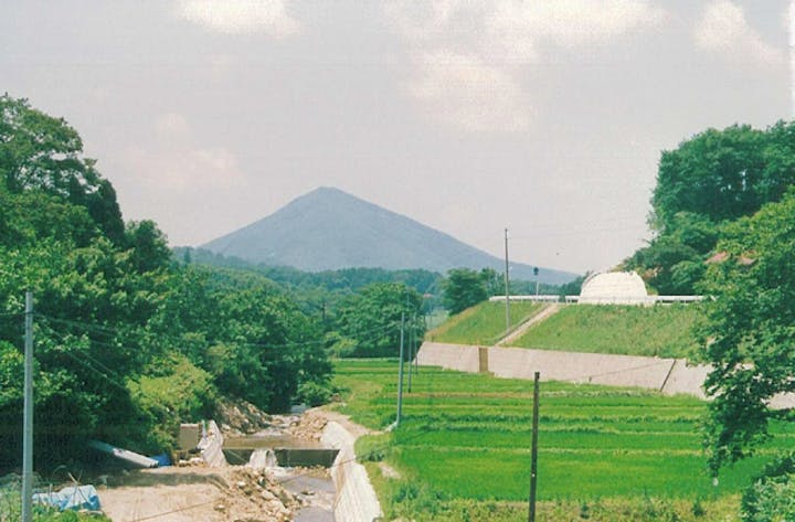 竜子山