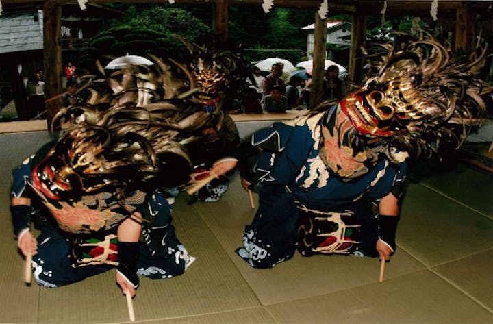 【2021年は開催情報周知せず】賀蘇山神社例大祭　関白流獅子舞