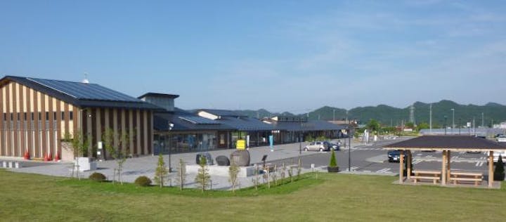 道の駅　湧水の郷しおや