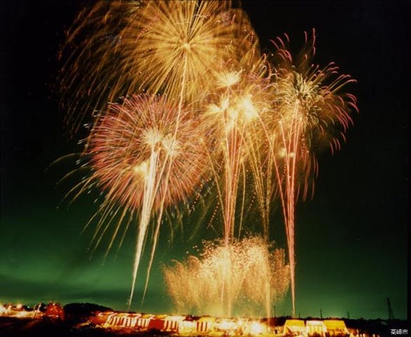 【2021年中止】新町ふるさと祭り「花火大会・灯籠流し」「盆踊り大会」