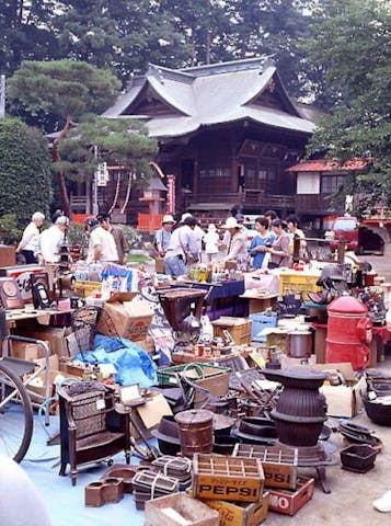 尾曳稲荷骨董市