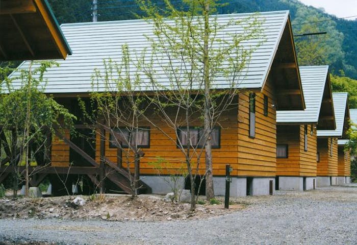 黒坂石バンガロー・テント村