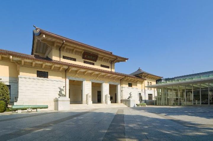靖国神社遊就館
