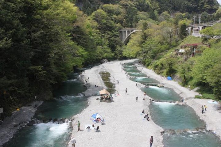 氷川国際マス釣場