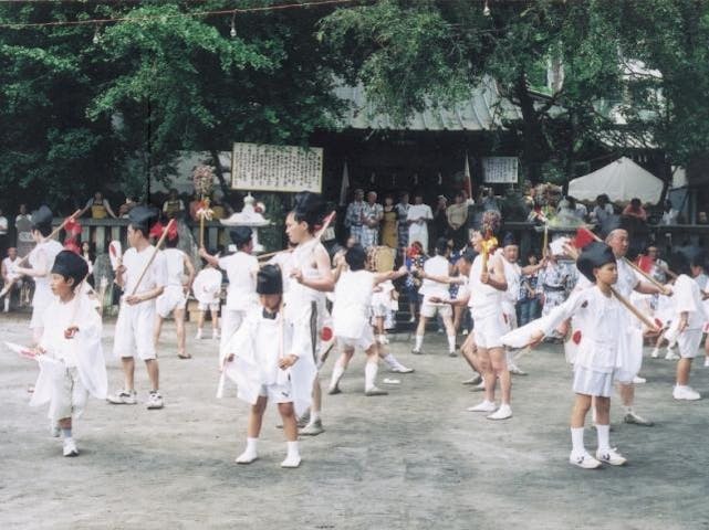 【2021年開催中止】根府川寺山神社の鹿島踊り