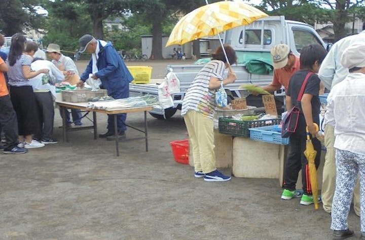 大和市民夕やけ市