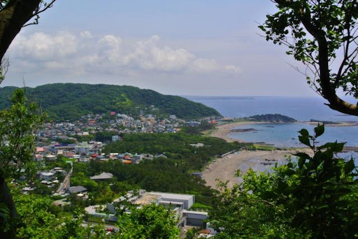 はやま三ケ岡山緑地