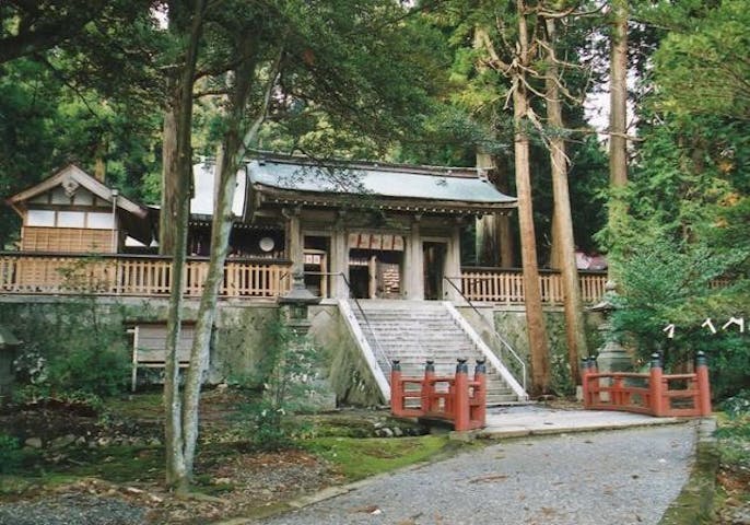 佐渡一ノ宮度津神社