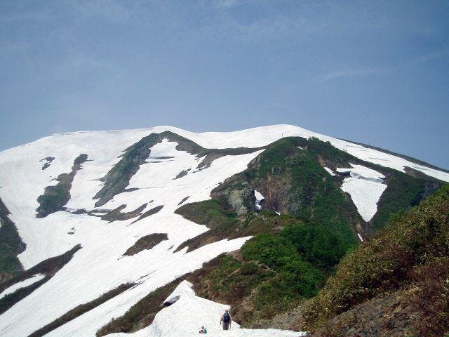越後駒ヶ岳・枝折峠登山口