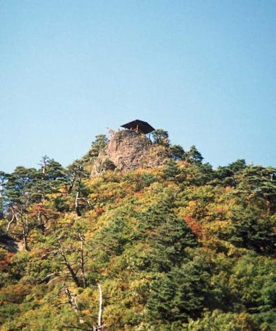 鷹の巣山展望台