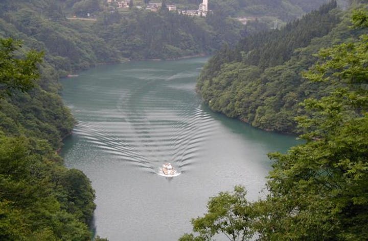 庄川峡湖上遊覧