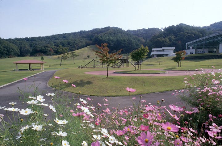 みどりと自然の村・太陽広場