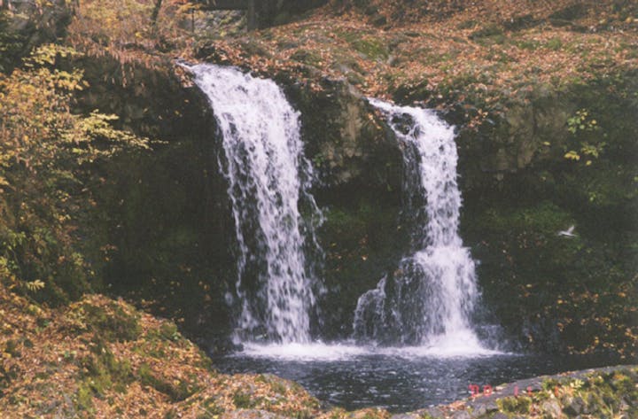 鐘山の滝（小佐野の滝）