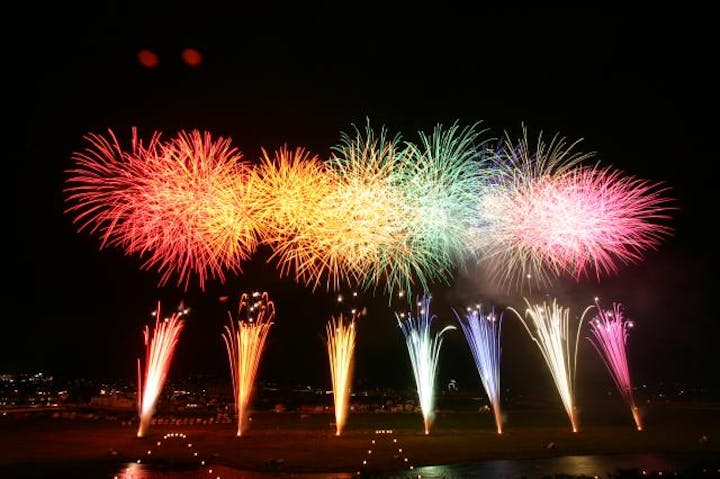 笛吹市夏祭り石和温泉花火大会