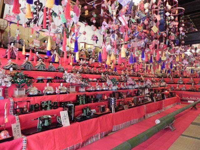 【予定】甲州市えんざん桃源郷「ひな飾りと桃の花まつり」