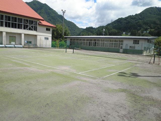 長野市営鬼無里テニスコート