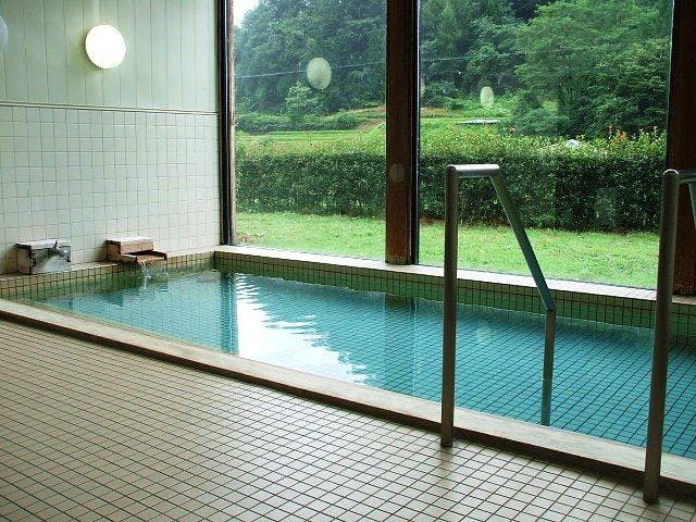 いこいのいで湯　森林囃子