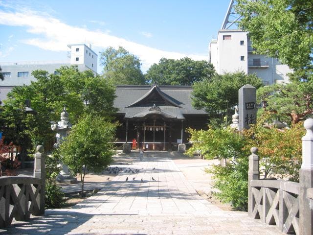 四柱神社