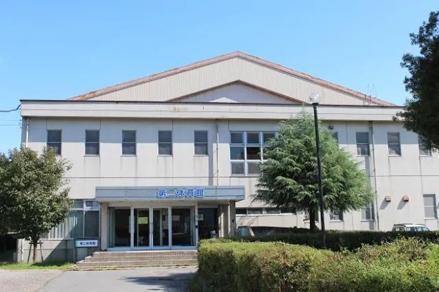 上田城跡公園 第二体育館