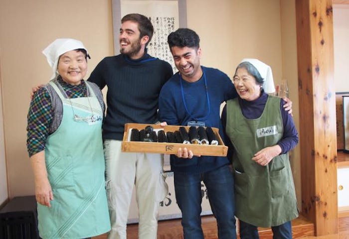 土地ならではの郷土料理をつくって味わう