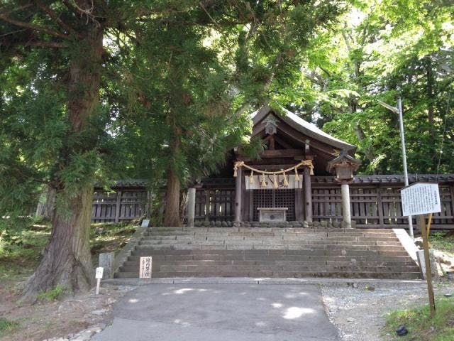 諏訪大社・上社前宮