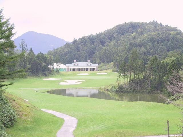 ブナの嶺ゴルフ倶楽部