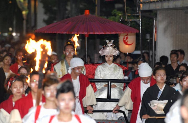 【2021年開催中止】きつね火まつり
