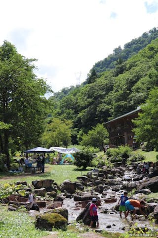 なかんじょ川 釣り公園