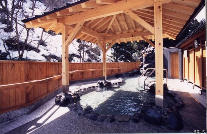 久瀬温泉露天風呂「白龍の湯」