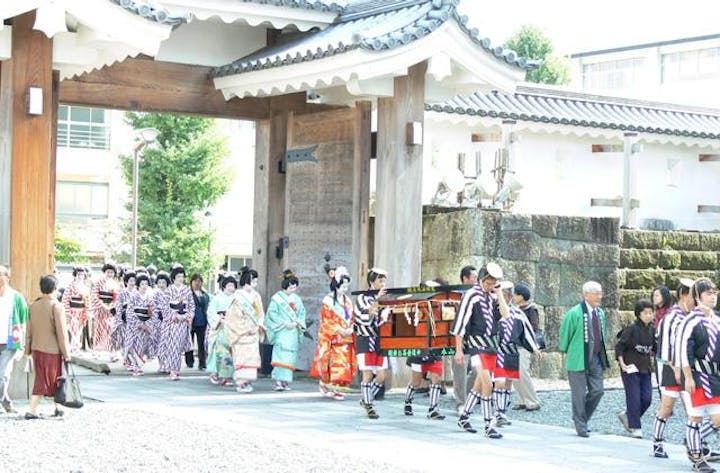 駿府お茶壷道中行列