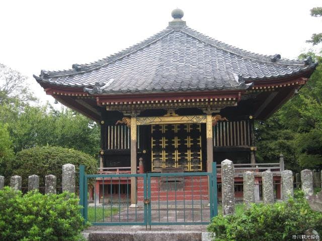 天王山龍華院・大猷院霊屋