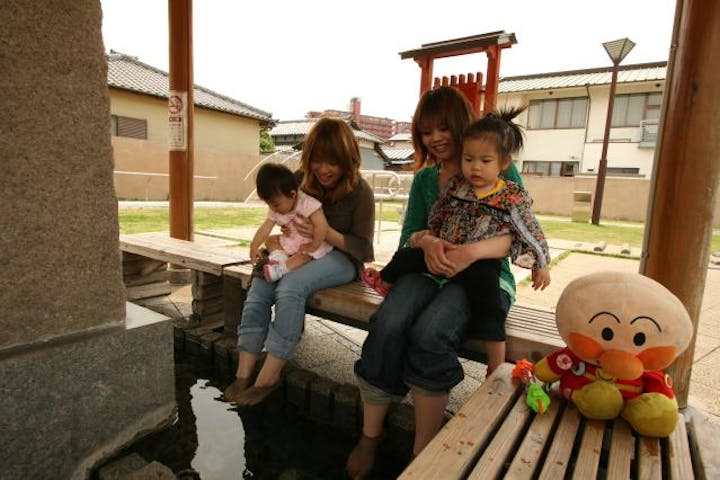 湯らっくす公園