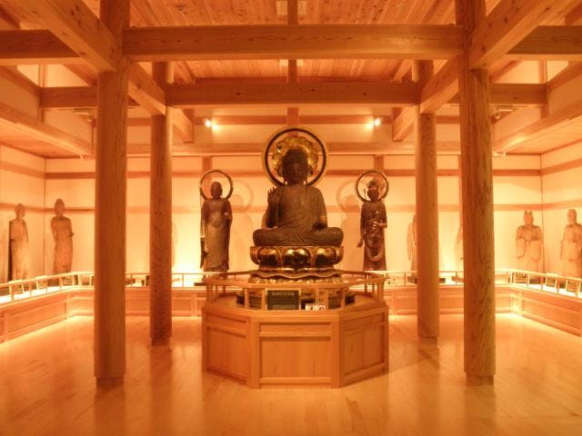 伊豆ならんだの里河津平安の仏像展示館