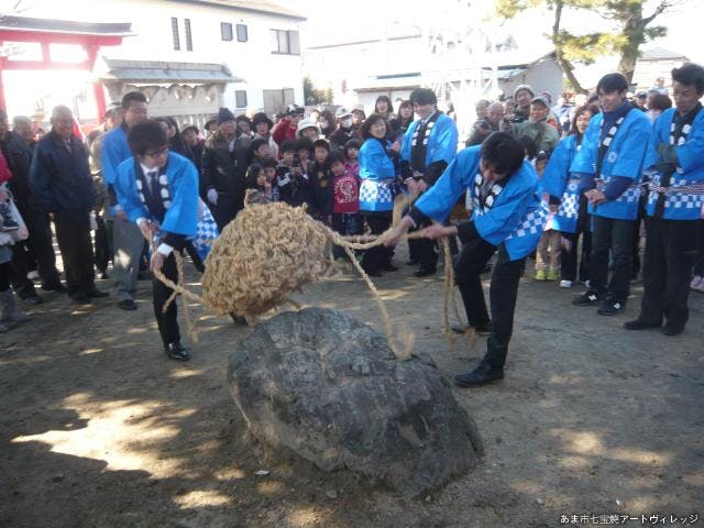 下之森のオコワ祭