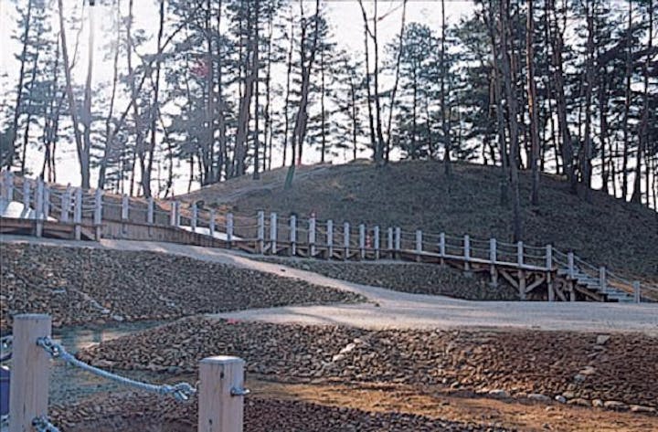 宝塚古墳（宝塚古墳公園）