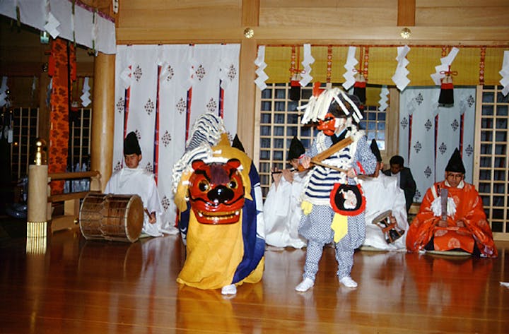 椿神社の獅子舞