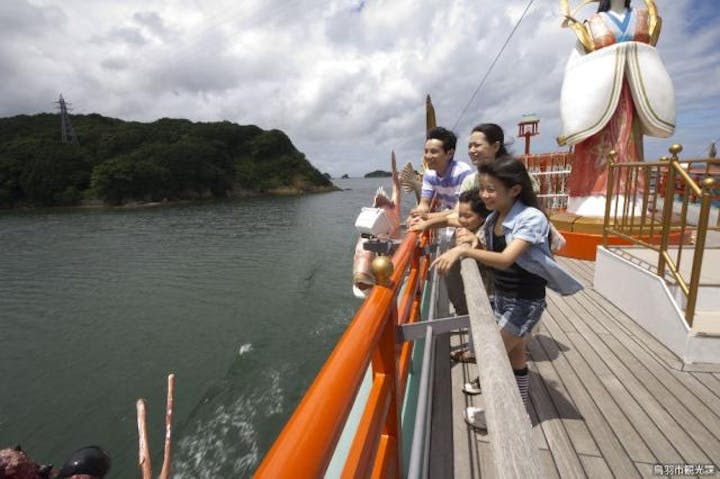 鳥羽湾めぐり遊覧船