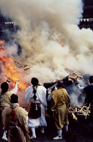 太郎坊宮お火焚大祭