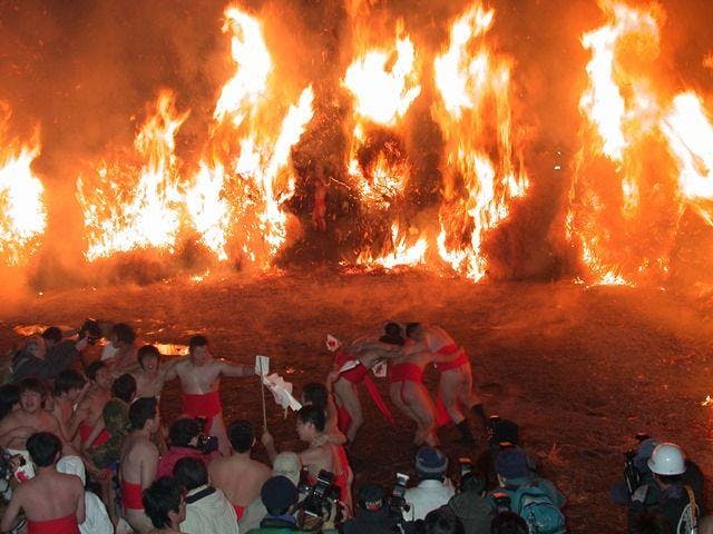 【2021年は関係者による神事のみ】勝部・住吉の火まつり