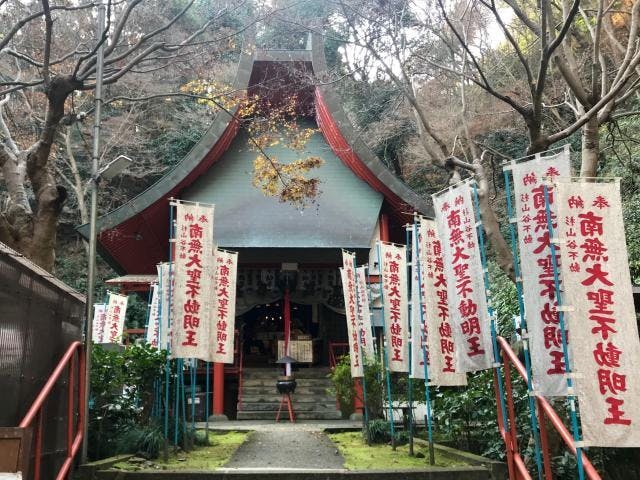 杉山谷不動尊（ひきめの滝）