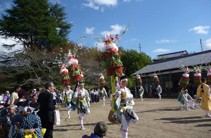 田山花踊り